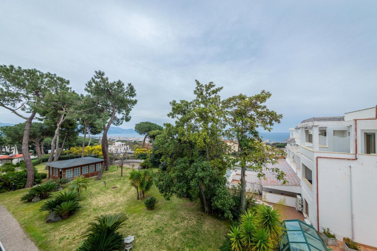 Hotel Sakura Torre del Greco Eksteriør billede